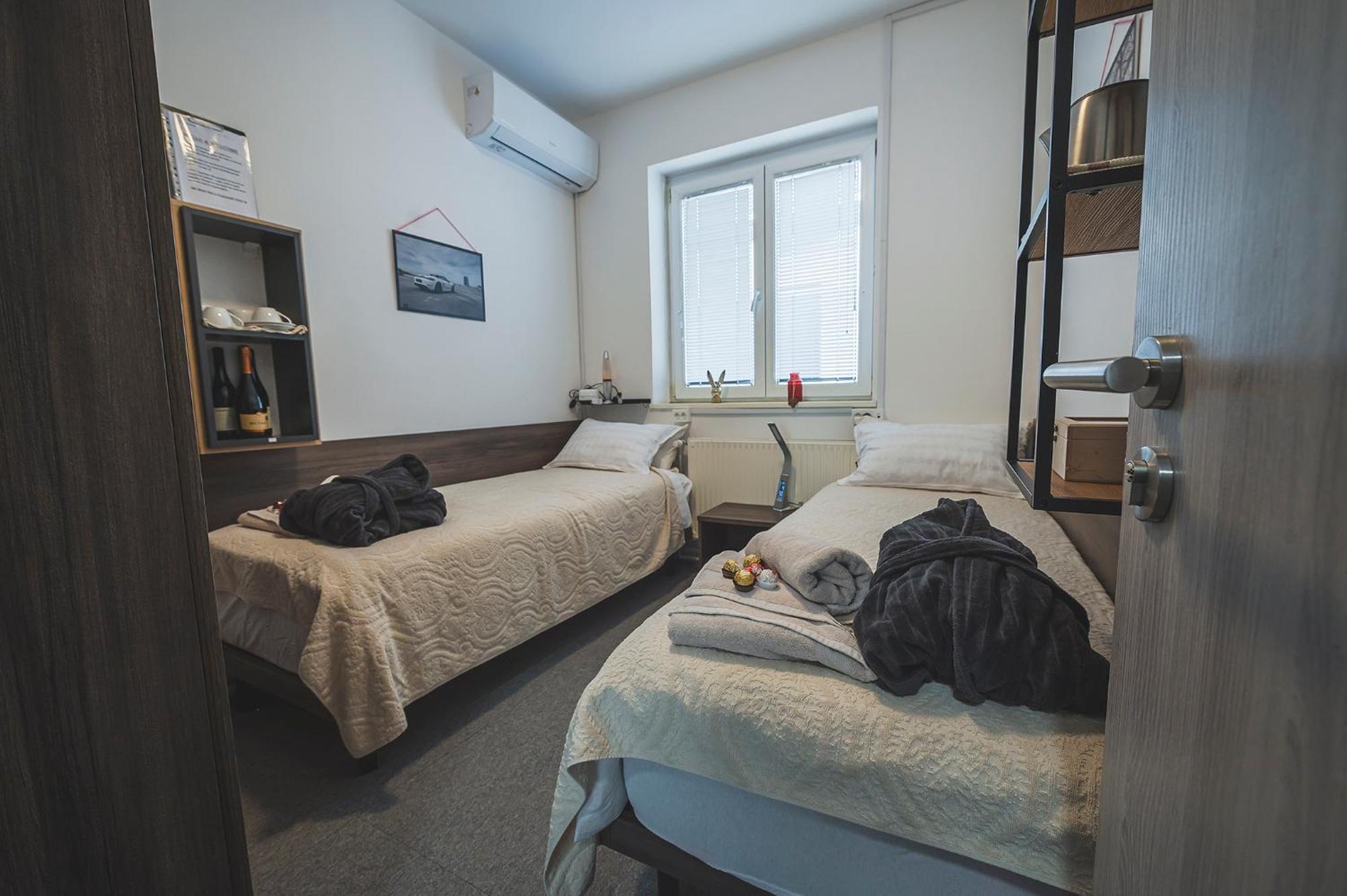 Do Avta Rooms Lublaň Exteriér fotografie