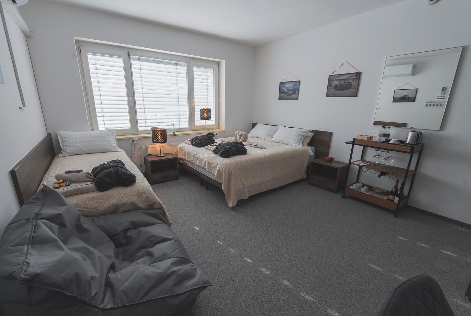 Do Avta Rooms Lublaň Exteriér fotografie