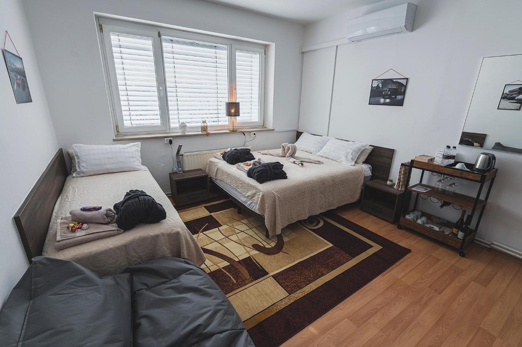 Do Avta Rooms Lublaň Exteriér fotografie