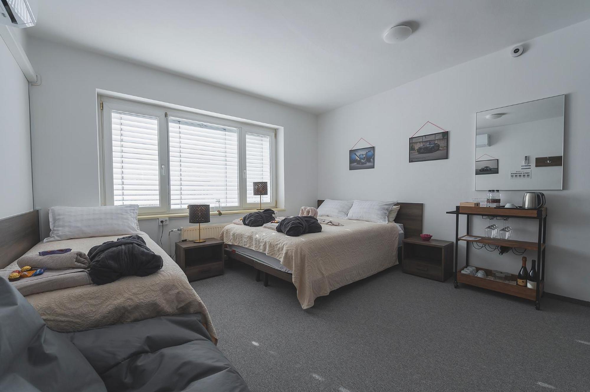 Do Avta Rooms Lublaň Exteriér fotografie